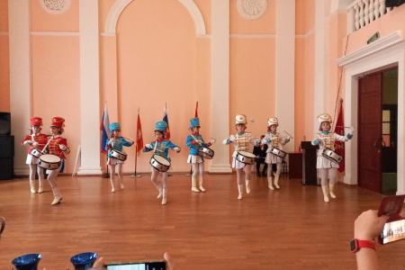 Орловская область. Конкурс знамённых групп и барабанщиков
