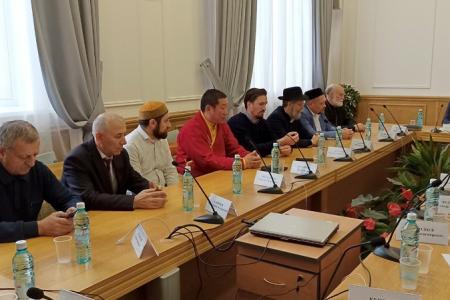 Анатолий Локоть: Новосибирск — город мира и согласия, где дружно живут люди разных вер и национальностей