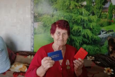 В Забайкалье детей войны села Антия Оловяннинского района наградили медалями