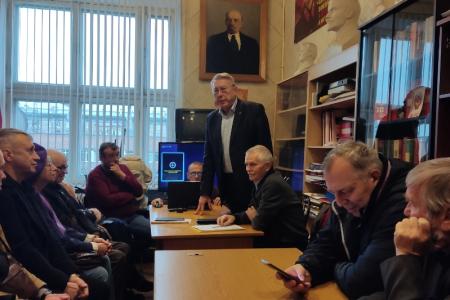 Санкт-Петербург. Сергей Пантелеев встретился с коммунистами Кировского района