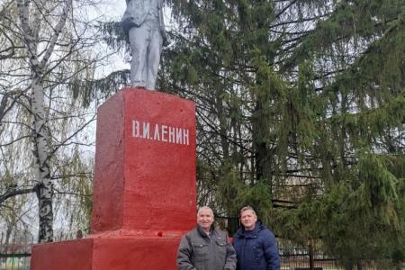 Саратовские коммунисты отметили 106-ю годовщину Великого Октября