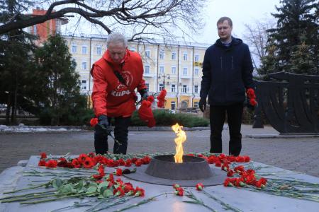 В Омске поклонились погибшим большевикам