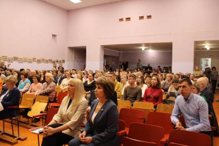 Удмуртия. В Уве прошли I Межрегиональные педагогические чтения к 105-летию В.А. Сухомлинского