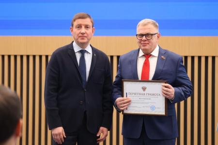 Депутаты-коммунисты приняли участие в праздничном мероприятии в Доме Правительства Московской области