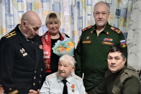 Подмосковные коммунисты СВОих не бросают!