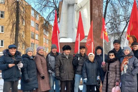 Подмосковные коммунисты: Почитание истории, уважение подвига предков – это и есть патриотизм!