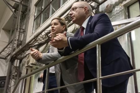 Староосколькие ребята-футболисты получили подарки от депутата Госдумы Сергея Гаврилова