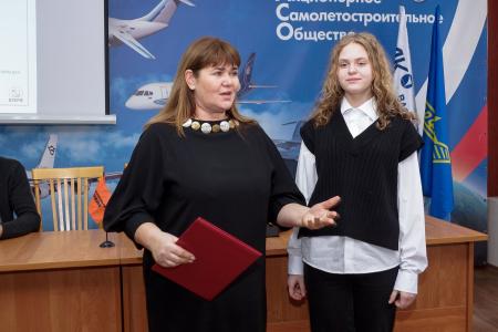 В Воронеже на ВАСО наградили победителей конкурса, организованного «Комсомольской правдой», депутатом Госдумы Сергеем Гавриловым, Воронежским и Белгородским обкомами КПРФ