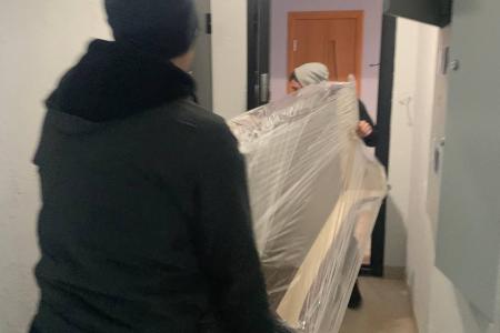 Белгородцам из приграничья обустроиться в новых квартирах помогает депутат Госдумы Сергей Гаврилов