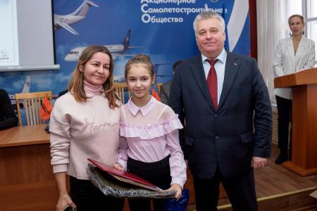 В Воронеже на ВАСО наградили победителей конкурса, организованного «Комсомольской правдой», депутатом Госдумы Сергеем Гавриловым, Воронежским и Белгородским обкомами КПРФ