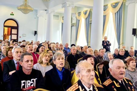 В Севастополе состоялось праздничное мероприятие, посвященное 144-й годовщине со Дня рождения И. В. Сталина