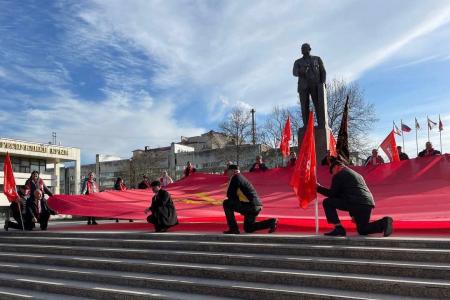 Крым. 101-й годовщине создания Союза Советских Социалистических Республик посвящается