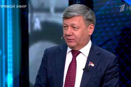 Дмитрий Новиков на Первом канале: “И Запад, и Киев признают перехват инициативы Россией”