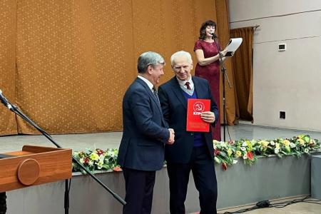 Дмитрий Новиков поздравил сотрудников Дома-музея В.И. Ленина в Ульяновске со 100-летием со дня создания