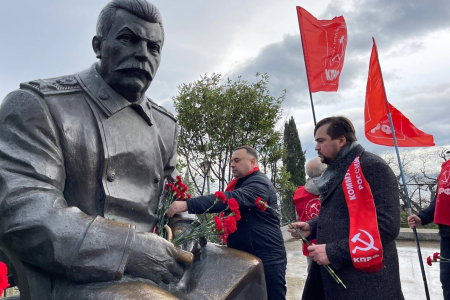 Республика Крым. Местные коммунисты почтили память И.В. Сталина