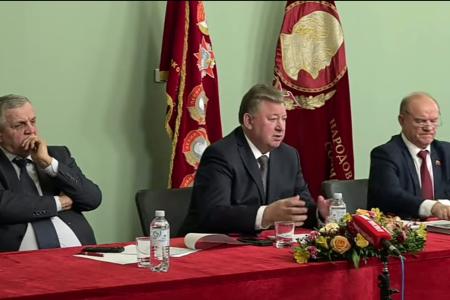«Мы боремся за справедливую, сильную, социалистическую Родину». Состоялось Всероссийское партийное собрание «В будущее – с Лениным!»