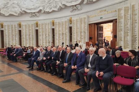 К.К. Тайсаев встретился со студентами из ЮО, принял участие в памятном мероприятии в честь И. Плиева и провёл двухсторонние встречи в ГД РФ