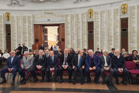 К.К. Тайсаев встретился со студентами из ЮО, принял участие в памятном мероприятии в честь И. Плиева и провёл двухсторонние встречи в ГД РФ