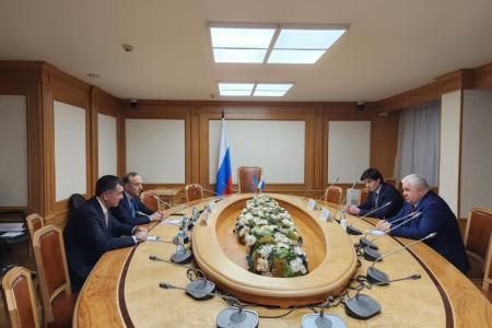 К.К. Тайсаев встретился со студентами из ЮО, принял участие в памятном мероприятии в честь И. Плиева и провёл двухсторонние встречи в ГД РФ