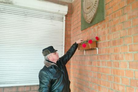 Коммунисты Забайкалья возложили цветы в честь 144-й годовщины со дня рождения Сталина