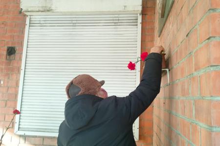 Коммунисты Забайкалья возложили цветы в честь 144-й годовщины со дня рождения Сталина