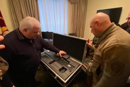 Делегация КПРФ во главе с К.К. Тайсаевым работает на Донбассе