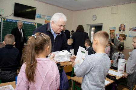 Делегация от КПРФ во главе с К.К. Тайсаевым продолжила работу в ДНР