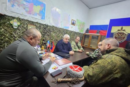 Делегация КПРФ во главе с К.К. Тайсаевым работает в Луганской Народной Республике