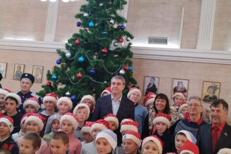 Делегация от КПРФ во главе с К.К. Тайсаевым завершила работу на Донбассе