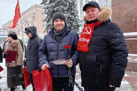 В Иванове после реставрации и ремонта открылся главный памятник В.И. Ленину