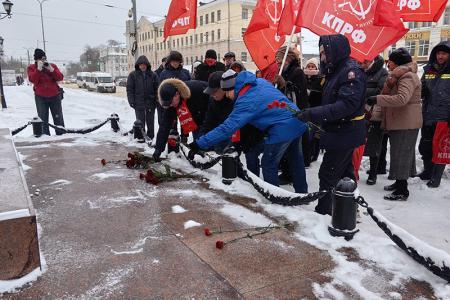 В Иванове после реставрации и ремонта открылся главный памятник В.И. Ленину