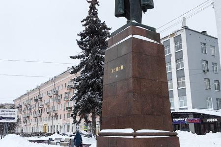 В Иванове после реставрации и ремонта открылся главный памятник В.И. Ленину