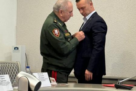Фракция КПРФ в Законодательном Собрании Ростовской области обсудила актуальные проблемы волонтерского движения в регионе