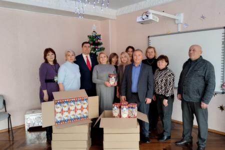 Предновогодняя работа запорожских коммунистов