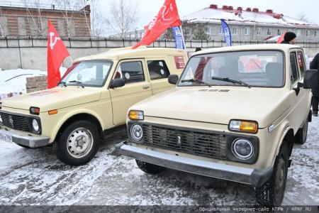 КПРФ отправила из Подмосковья 120-й новогодний гуманитарный конвой
