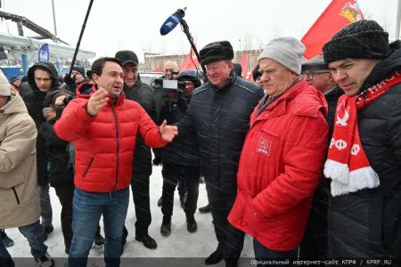 КПРФ отправила 119-й гуманитарный конвой на Донбасс