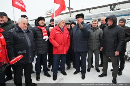 КПРФ отправила 119-й гуманитарный конвой на Донбасс
