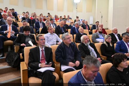 В.И. Кашин провел Парламентские слушания на тему «Законодательное обеспечение повышения доходности и рентабельности сельскохозяйственного производства»