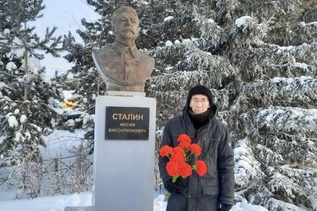 Якутские коммунисты почтили память И.В. Сталина