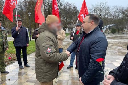 В Крыму отметили День героев Отечества