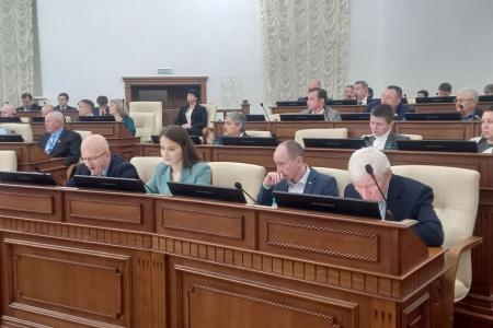 Алтайский край. Фракция КПРФ не поддержала проект бюджета во втором чтении