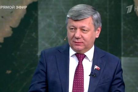 Дмитрий Новиков на Первом канале об ожиданиях от пресс-конференции президента: “Главное – это определиться, какой дорогой идти вперёд”