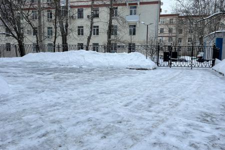 Подмосковные коммунисты провели Ленинский субботник на территории Обкома