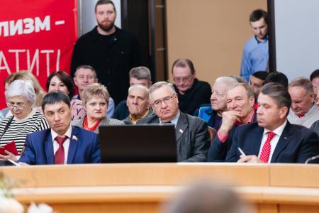 В Оренбурге прошел Социальный форум «Программа КПРФ»