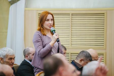 Николай Харитонов провел встречу с представителями общественных организаций и студентами Дальневосточного государственного медицинского университета