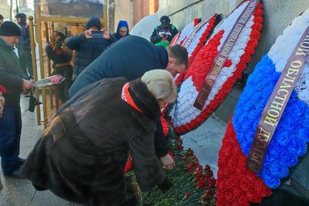 Новгородские коммунисты отметили восьмидесятую годовщину освобождения Великого Новгорода от немецко-фашистских захватчиков