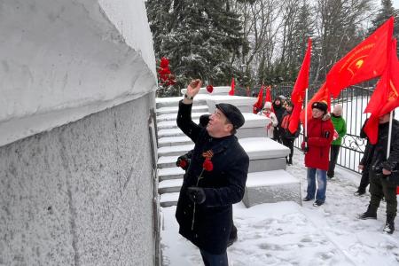 Ставропольские коммунисты  почтили память Вождя трудового народа