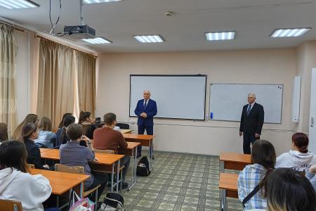 Первый заместитель председателя  Комитета Государственной Думы   по просвещению М.Н. Берулава посетил торжественное мероприятие, посвященное юбилею Челябинской области