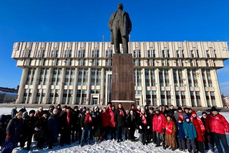 Тульские коммунисты почтили память В.И. Ленина