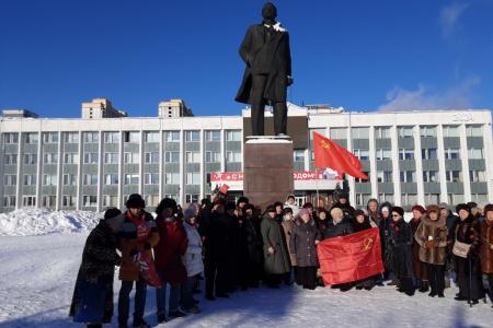 Подмосковные коммунисты: «Трудясь, мы знаем: Ленин - с нами!»